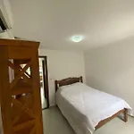 Casa Com 3 Suites A 500M Da Praia Em Ilhabela