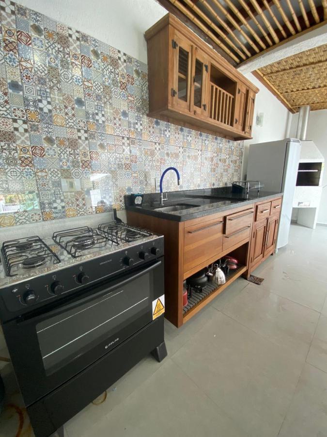 Сasa de vacaciones Casa Com 3 Suites A 500m Da Em